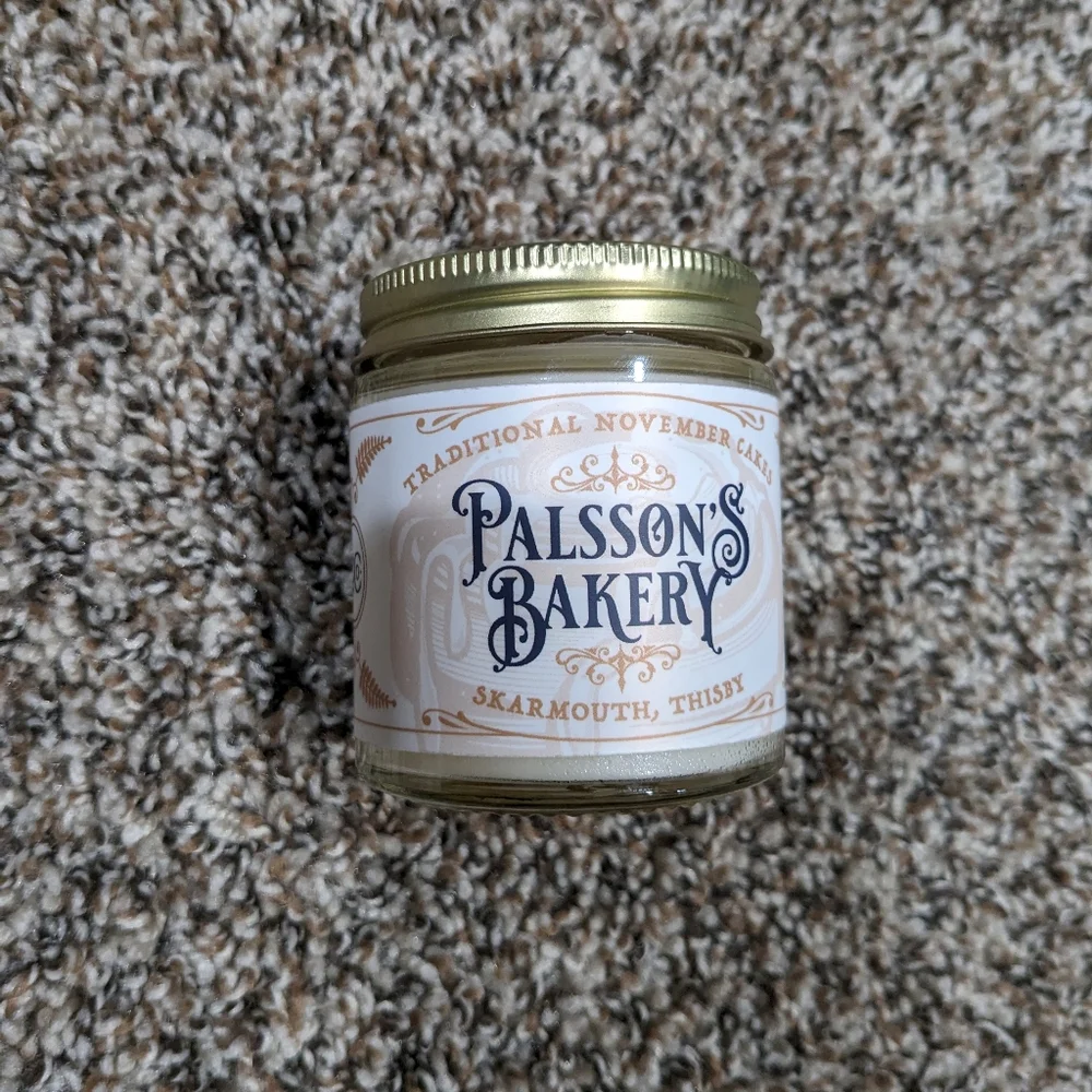 The Scorpio Races November Cakes Candle Owlcrate Exclusive